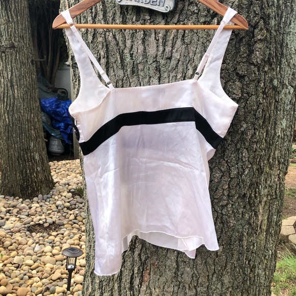 Bebe silk blend beaded tank top - Picture 2 of 8